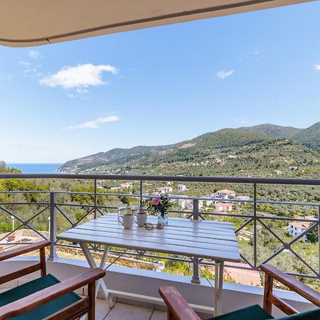 Likasti Apartment Skopelos Town Exterior photo